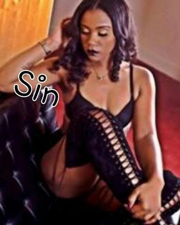 , 21  female escort, San Diego