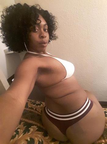, 20  female escort, San Diego