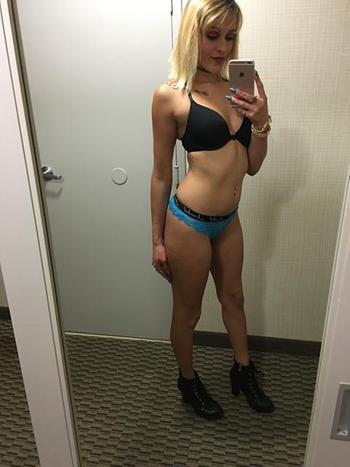 , 20  female escort, San Diego