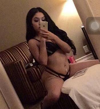 , 19  female escort, San Diego
