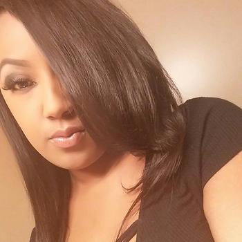 , 21  female escort, San Diego
