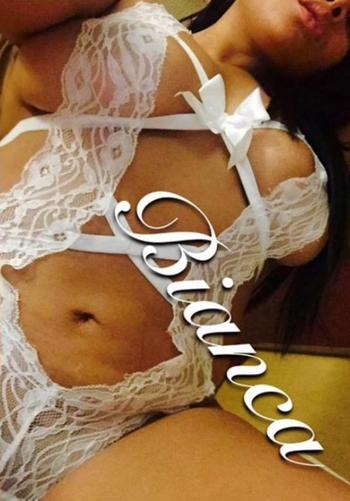 , 20  female escort, San Diego