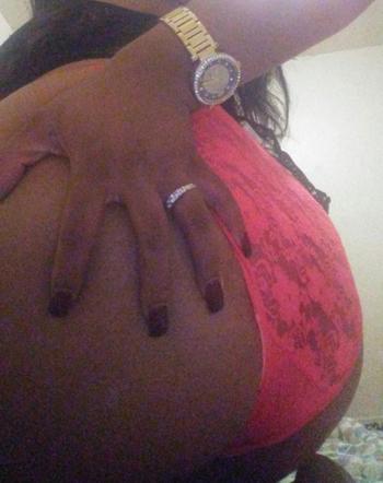 , 23  female escort, San Diego