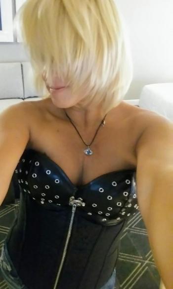 6192928801, 44 Caucasian female escort, Sandiego