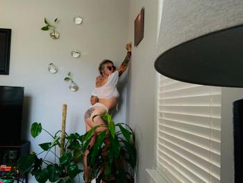 Billy, 25  female escort, San Diego