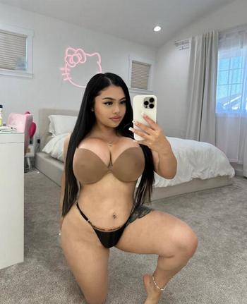 337-532-9624, 26  female escort, San Diego