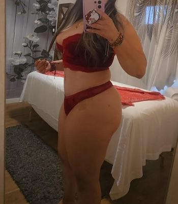 Esmeralda , 29  female escort, San Diego