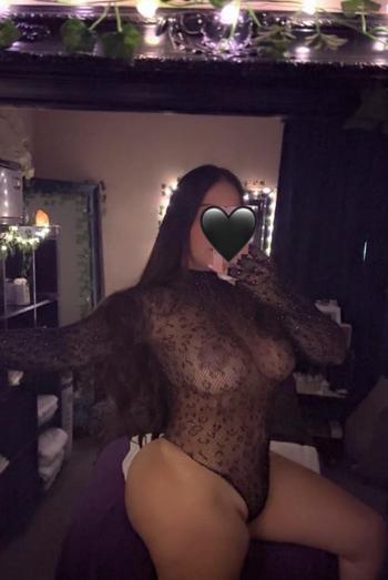 Gala, 30  female escort, San Diego