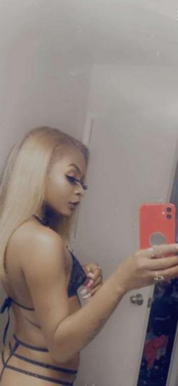 7043863463, female escort, San Diego